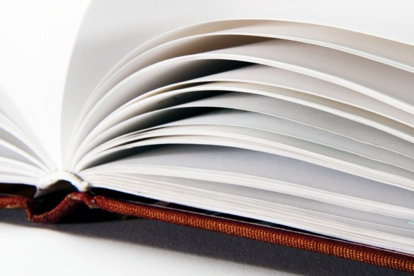 просто: прочитать много хороших книг